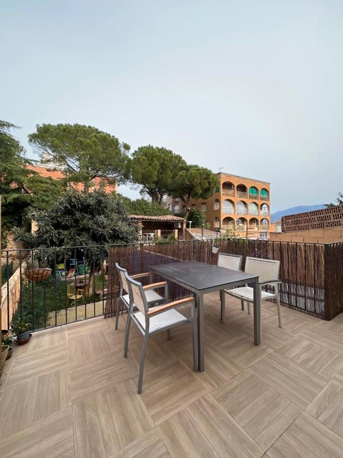 Alojamiento Con Encanto En Planta Superior Ideal Para Trabajo Y Escapadas Familiares En Montserrat Esparreguera المظهر الخارجي الصورة