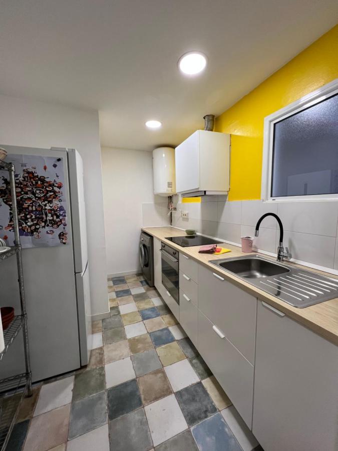 Alojamiento Con Encanto En Planta Superior Ideal Para Trabajo Y Escapadas Familiares En Montserrat Esparreguera المظهر الخارجي الصورة