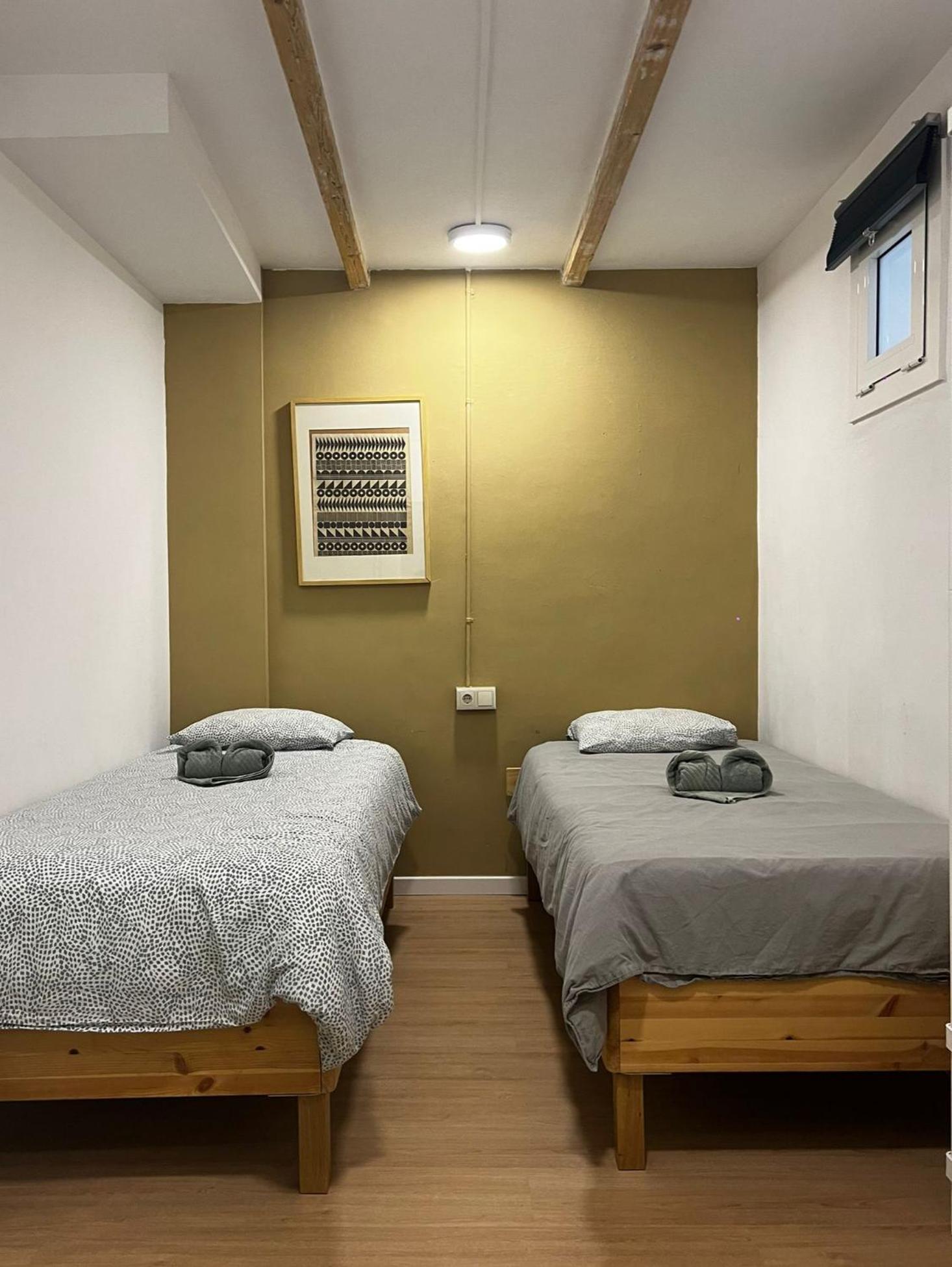 Alojamiento Con Encanto En Planta Superior Ideal Para Trabajo Y Escapadas Familiares En Montserrat Esparreguera المظهر الخارجي الصورة